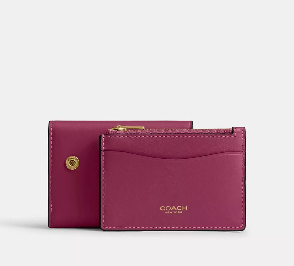 Coach Essential Card Holder Wallet