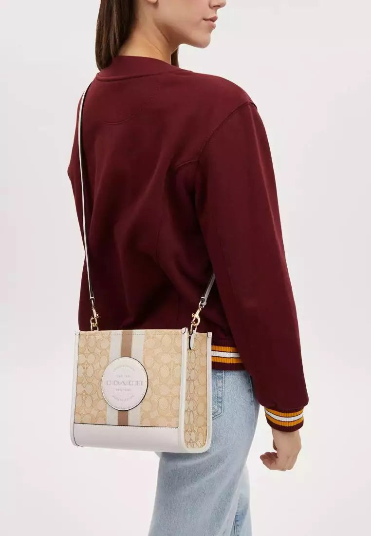 Coach Dempsey Tote 22 In Signature Jacquard
