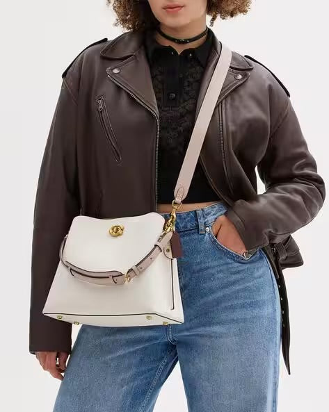 COACH
Willow Shoulder Bag