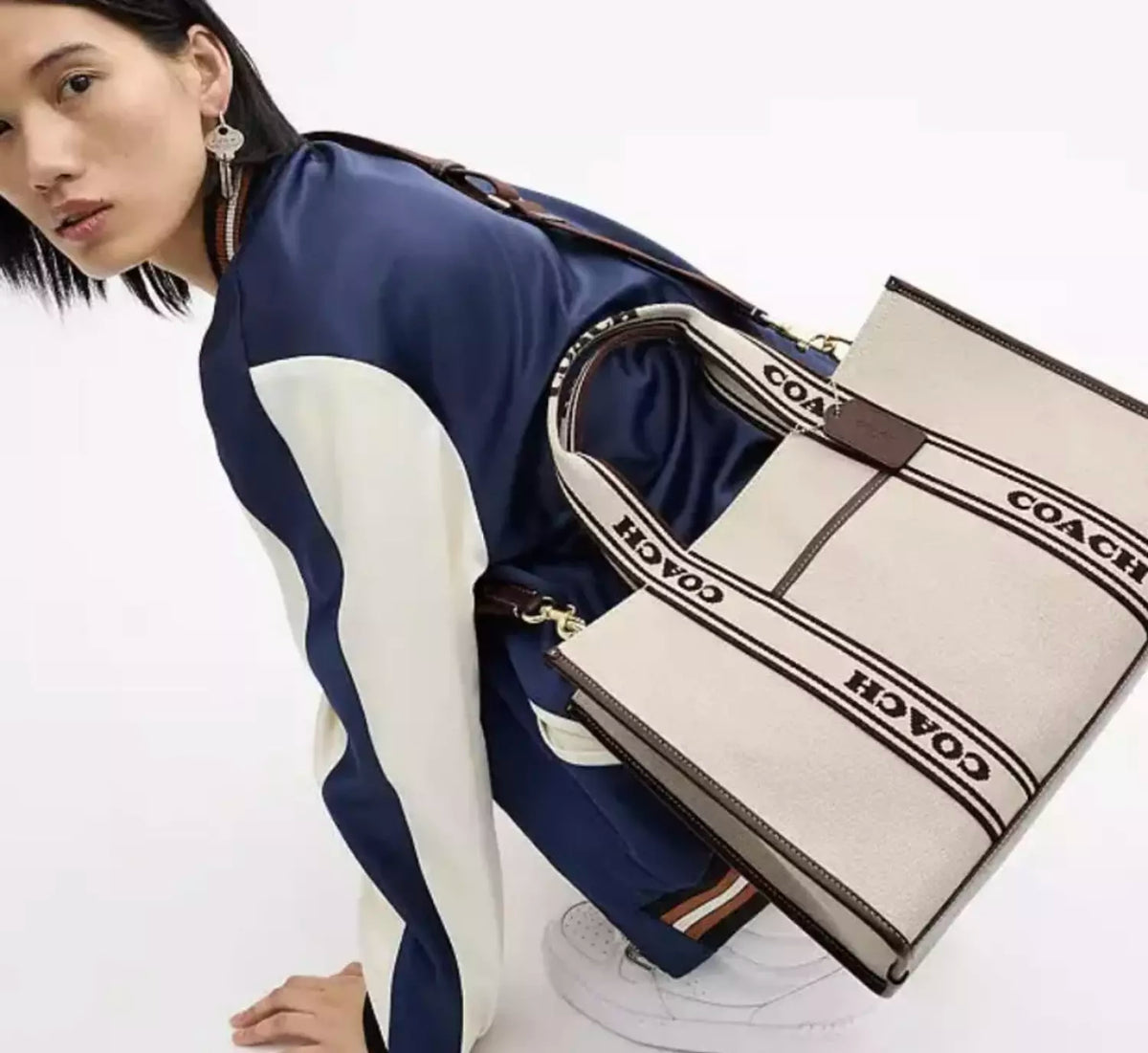 Coach Smith Large Tote Bag