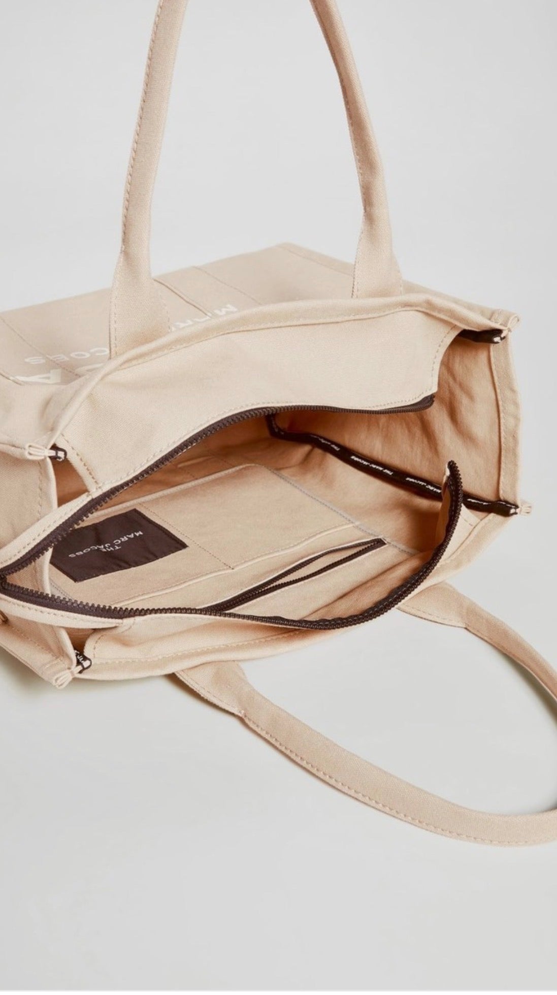 Marc Jacobs Women's The Large Tote Bag Beige