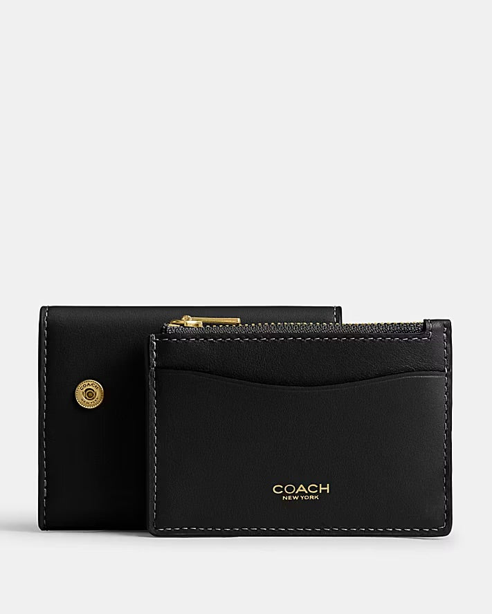 Coach Essential Card Holder Wallet