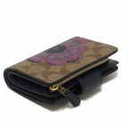 Coach Medium Corner Zip Wallet