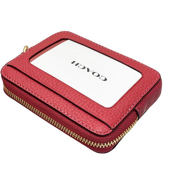 COACH 
Pebbled Leather Zip Card Case
