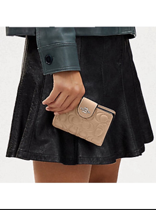 Coach Medium Corner Zip Wallet With Signature Leather