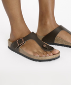 Birkenstock Gizeh
Natural Leather Oiled