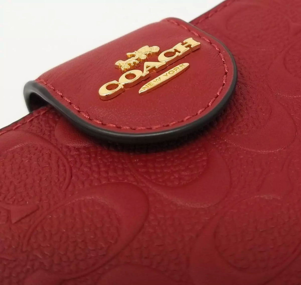 Coach Women's Medium Corner Zip Wallet In Signature Leather