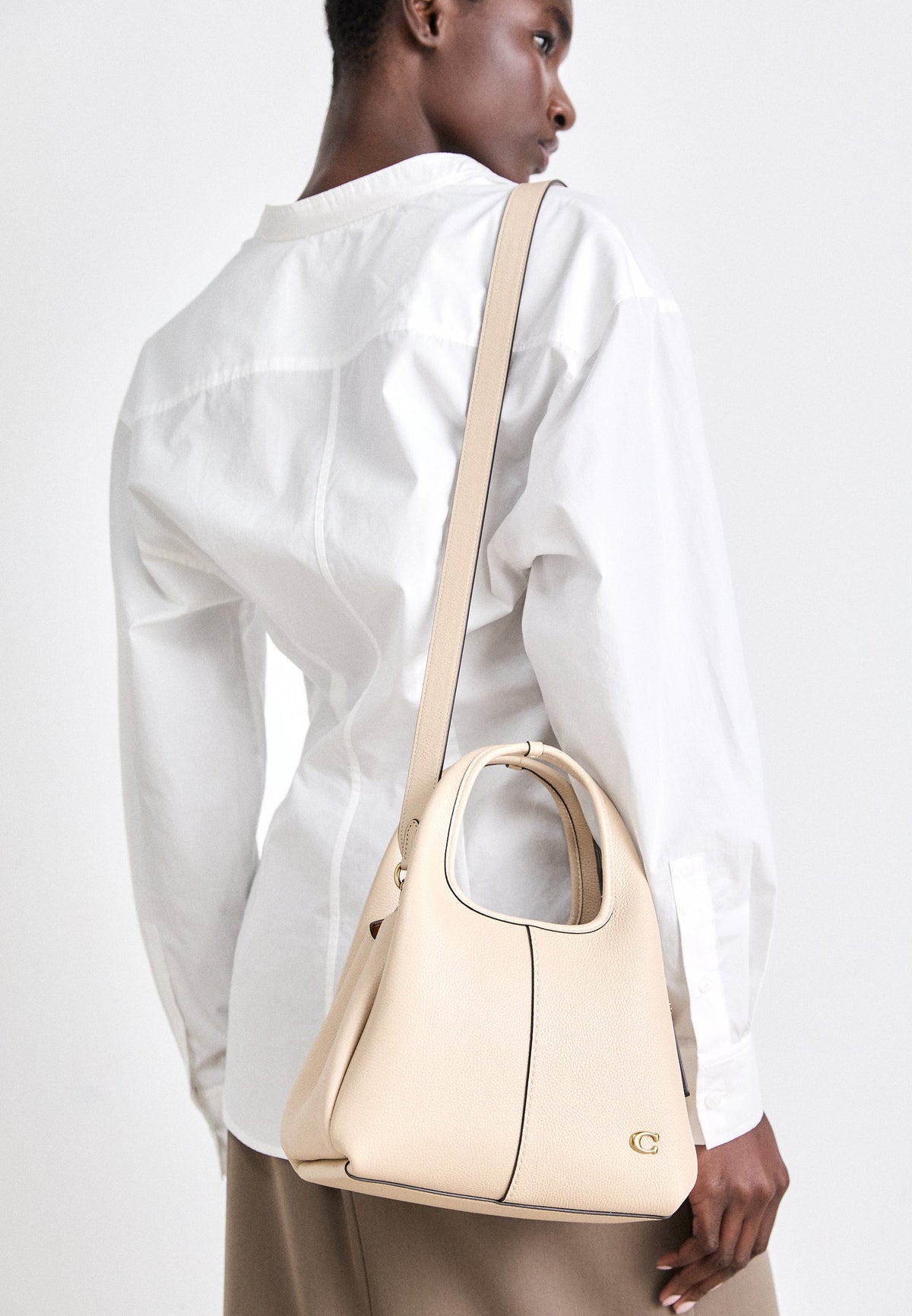 Coach Lana Shoulder Bag 23 - Ivory