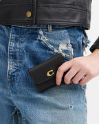 Coach Essential Card Holder Wallet