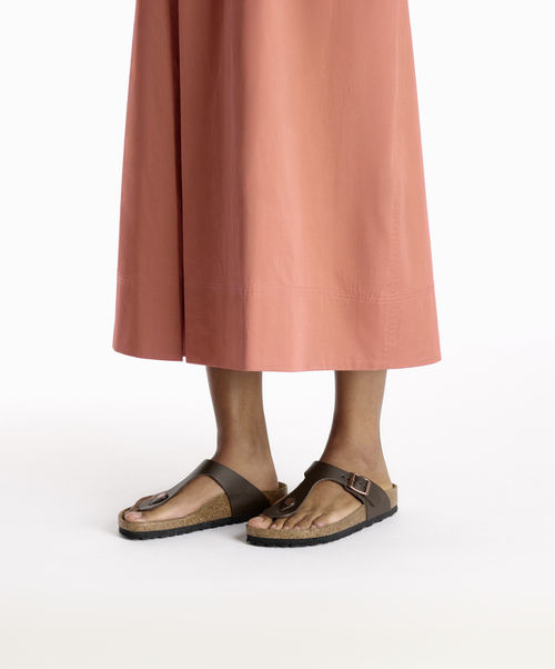 Birkenstock Gizeh
Natural Leather Oiled