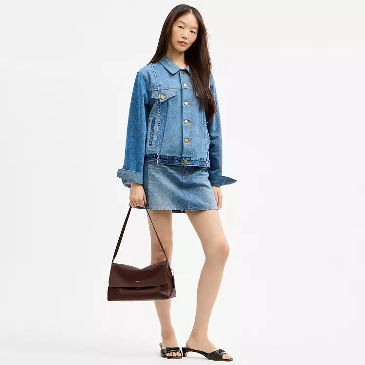 Coach Chelsea Shoulder Bag 30