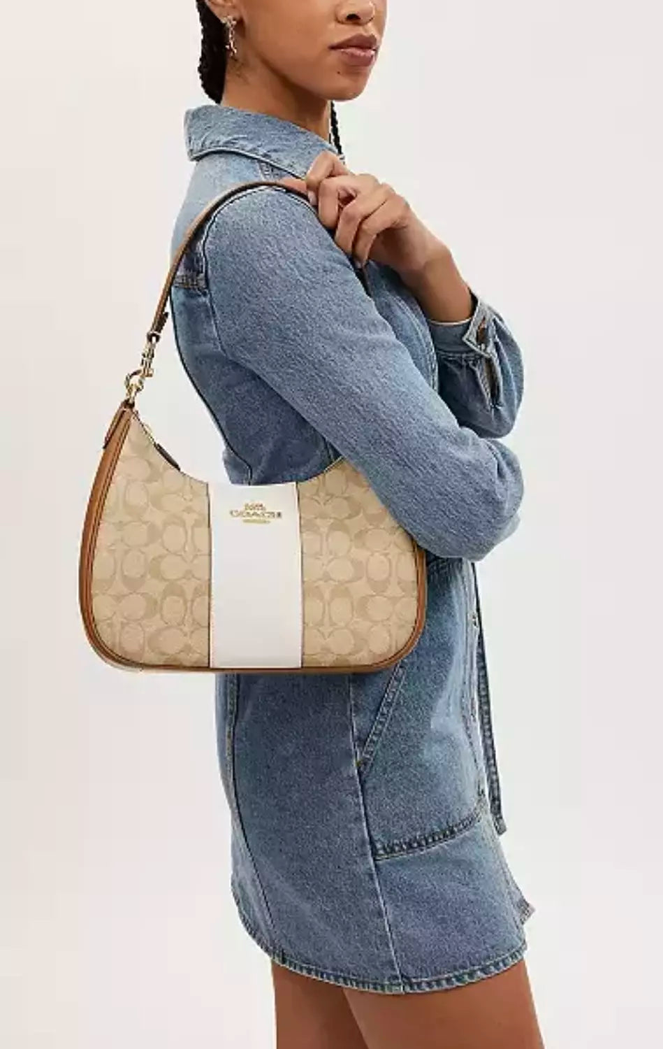 Coach Teri hobo