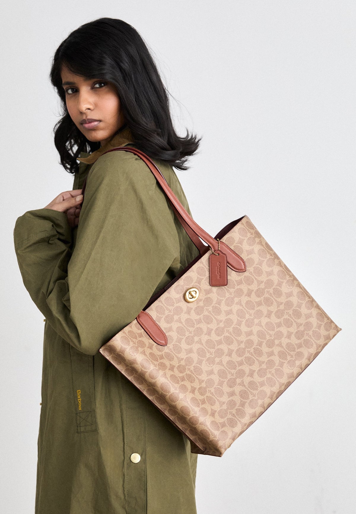 Coach Willow Tote Bag In Signature Canvas